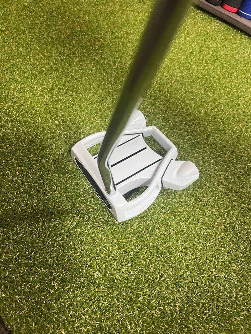 テーラーメイド GHOST SPIDER パター