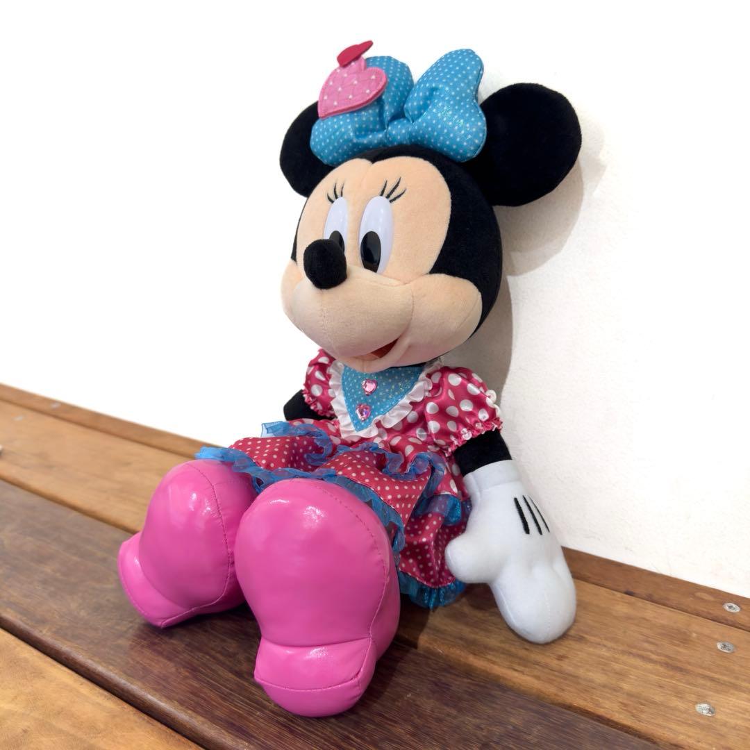 ミニー　ファンダーランド　ぬいぐるみ　パルパル