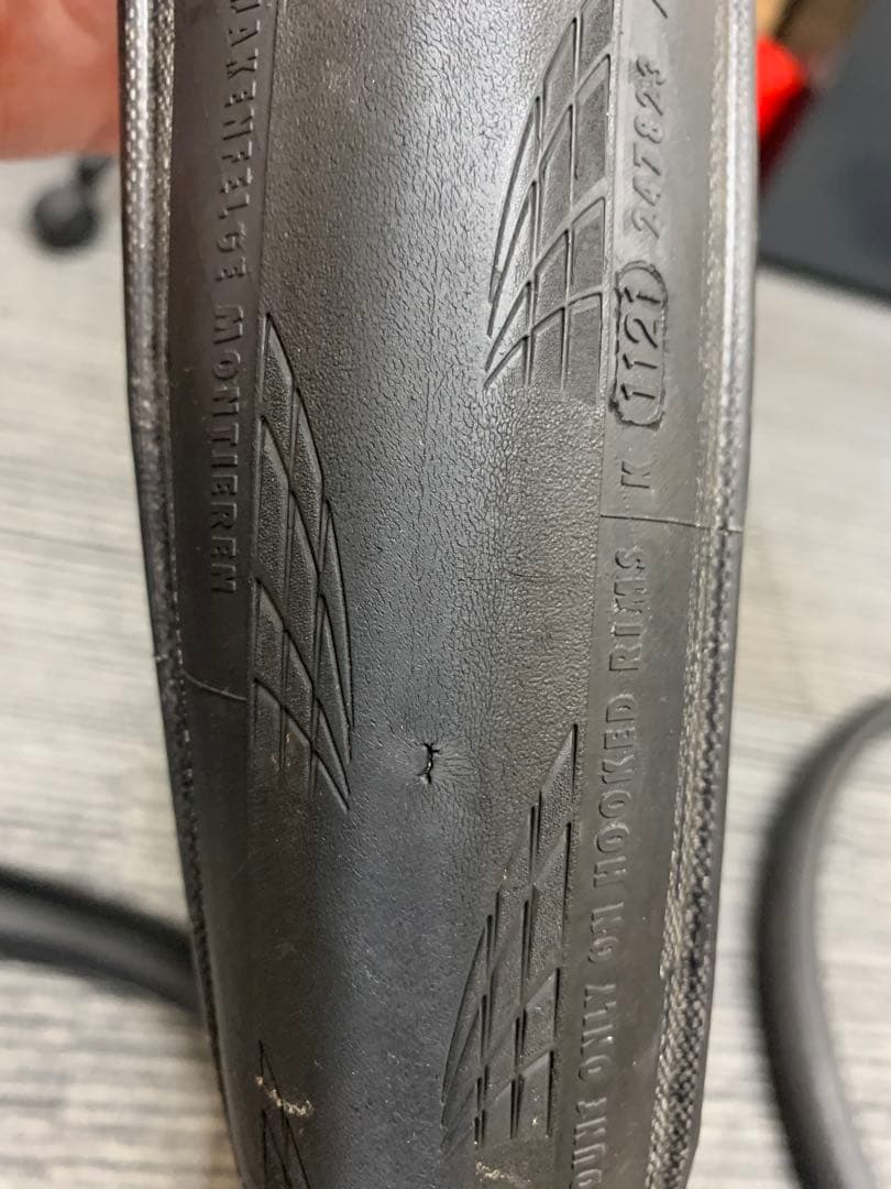 グランプリ5000 クリンチャー　28C 4本セット