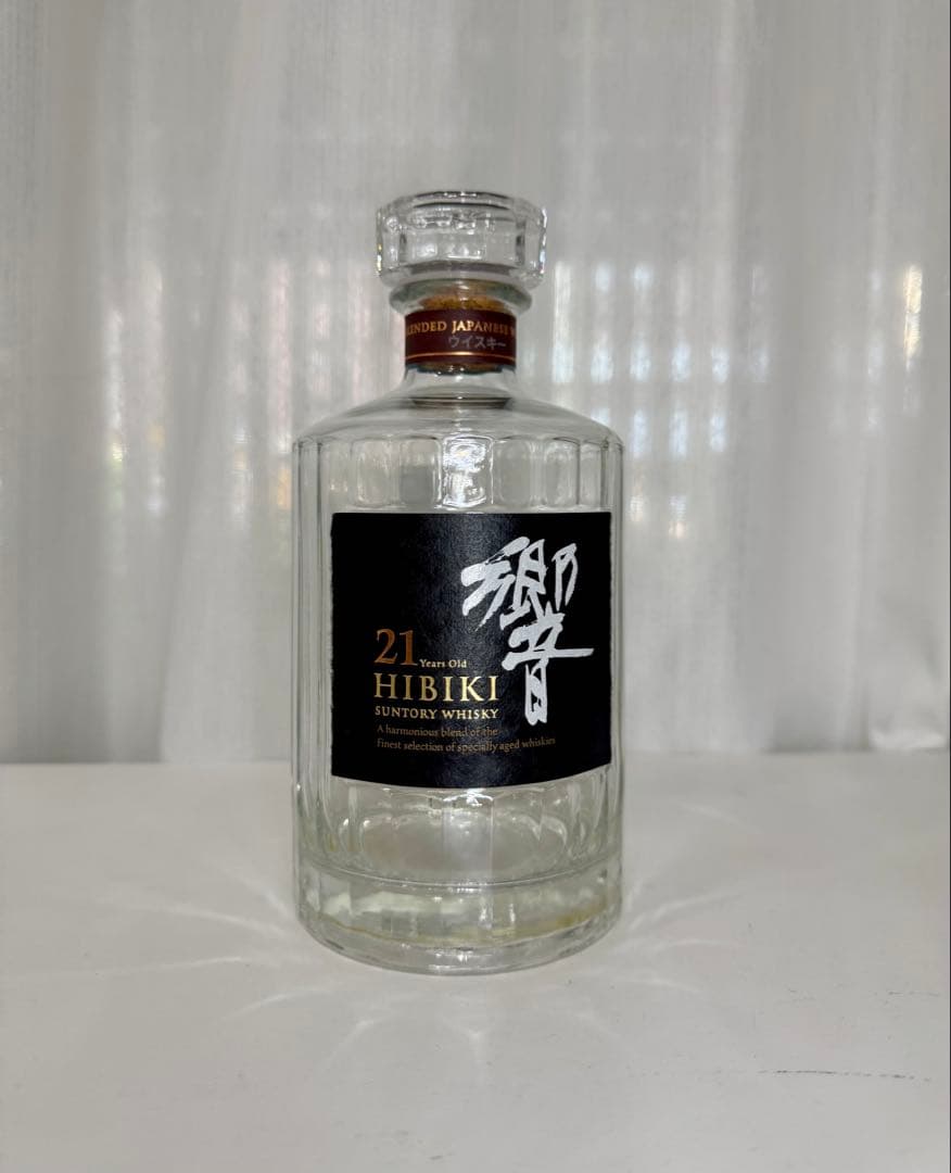 響Hibiki 21年 ウイスキー 700ml 箱付き空き瓶