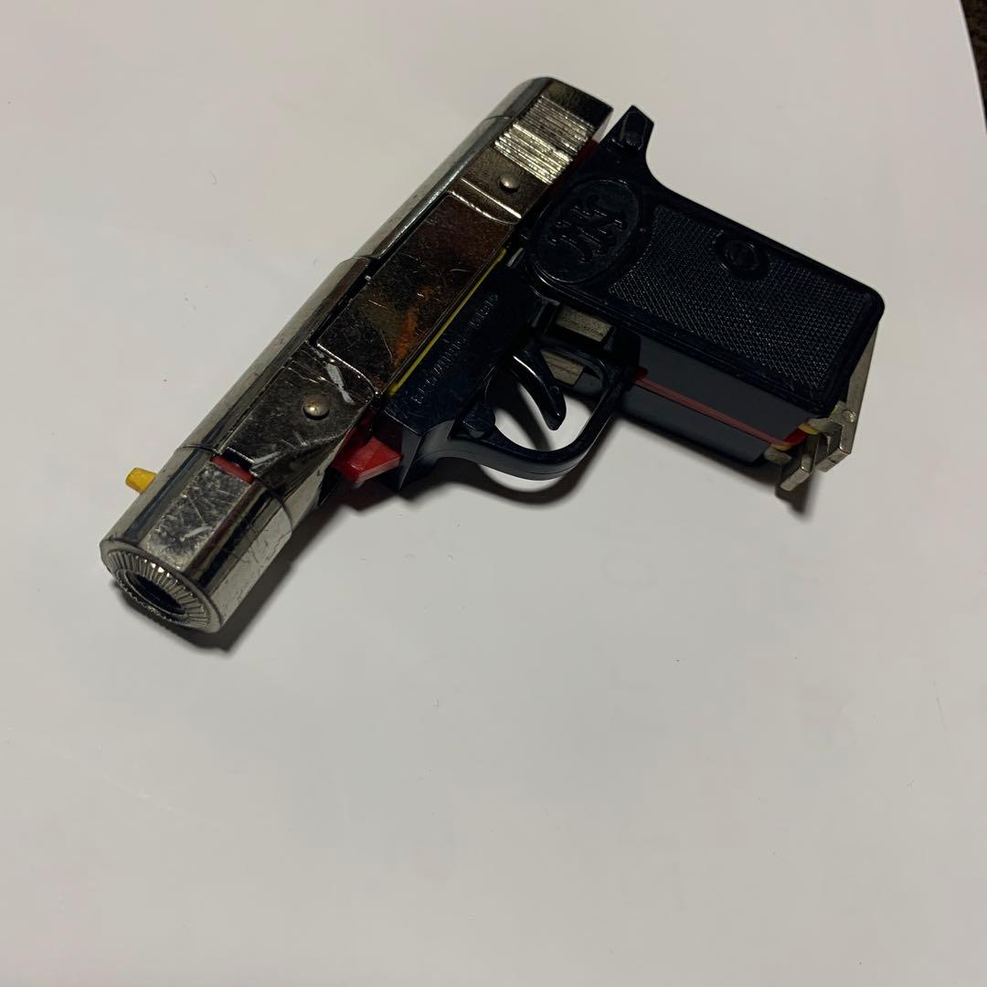 超合金　ピストル　変形ロボット