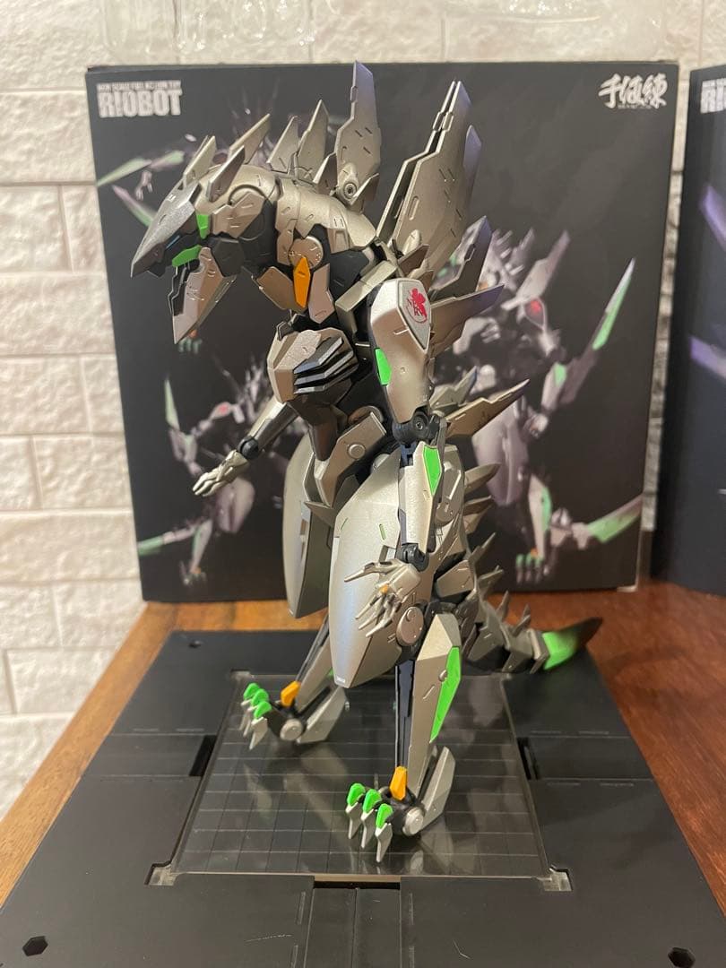 R-16 NERV エヴァンゲリオン フィギュア ゴジラ対エヴァンゲリオン