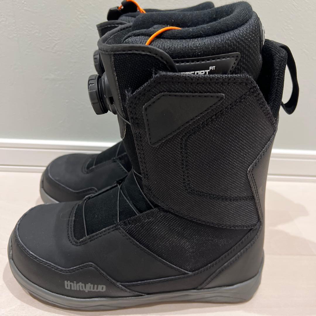 thirtytwo BOAシステム スノーボードブーツ ブラック