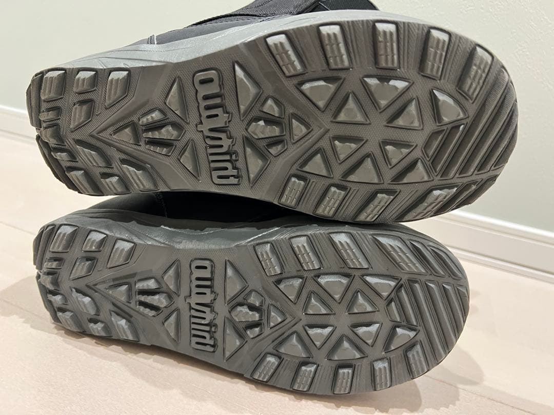 thirtytwo BOAシステム スノーボードブーツ ブラック