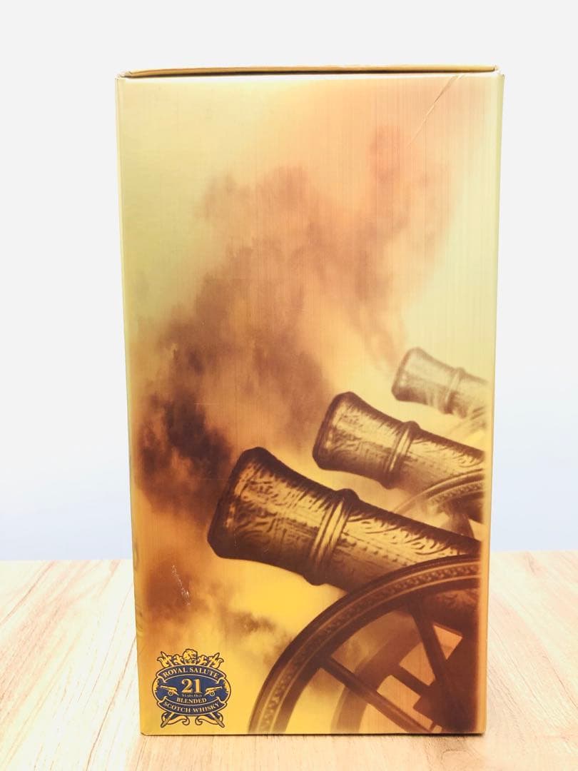 シーバス ブラザーズ ロイヤルサルート 21年 青陶器 700ml