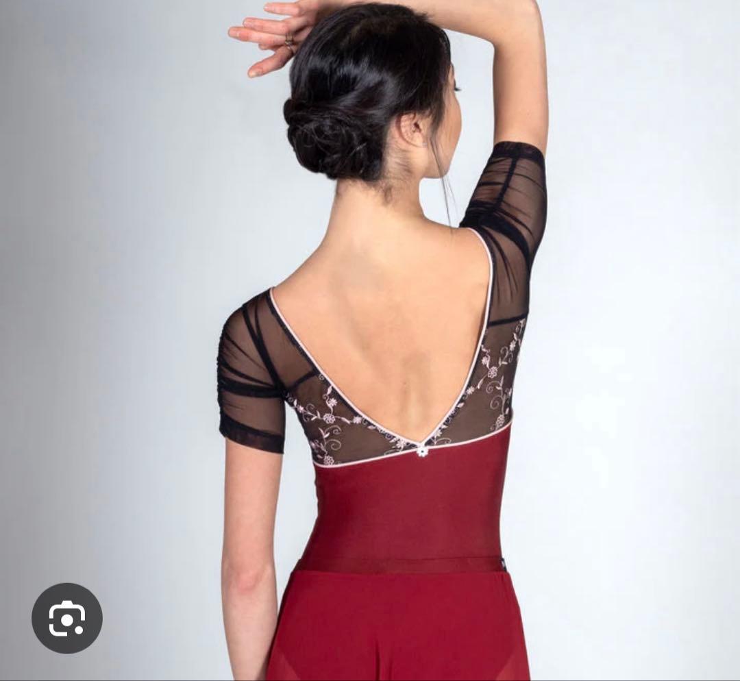 デラロミラノ　バレエ　レオタード LUNA Mサイズ