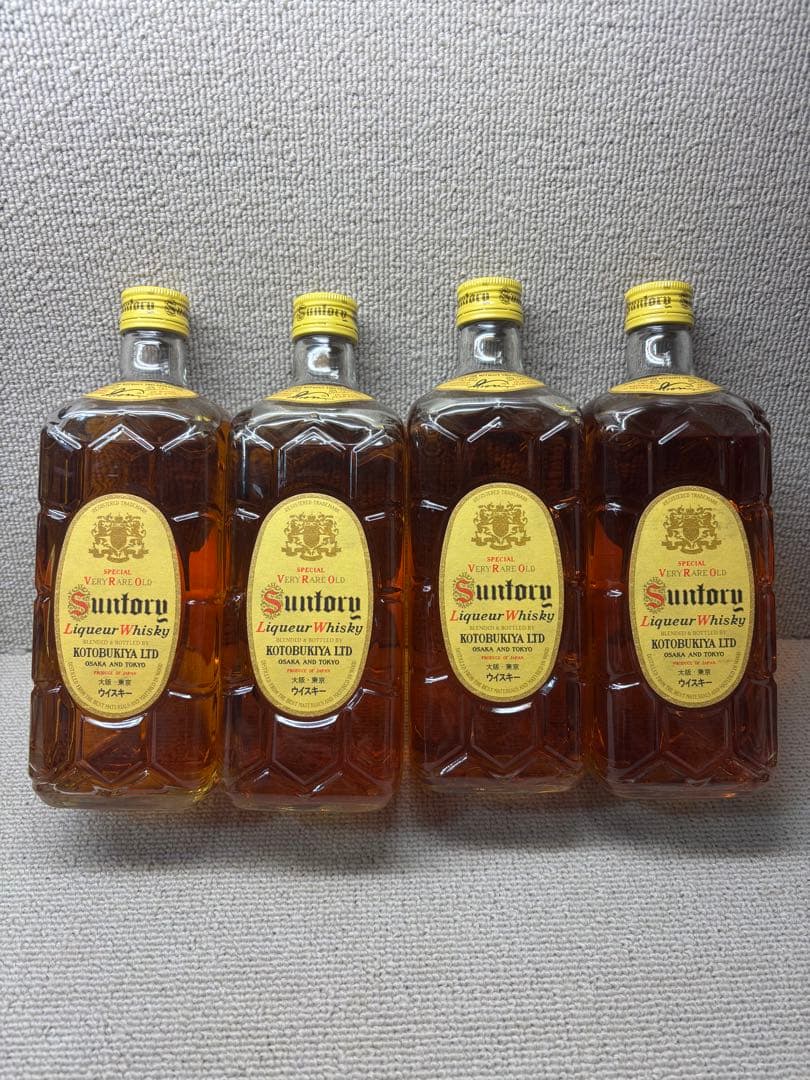 サントリー　角瓶復刻版　未開封　４本セット　ウイスキー　飲食店限定品