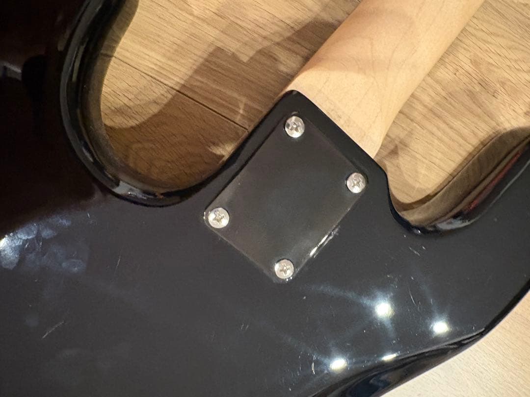 フォトジェニック　ジャズベース　マッチングヘッド