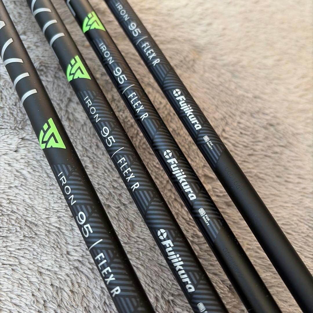 Zxi7 アイアン Travil95R スリクソン　7〜P