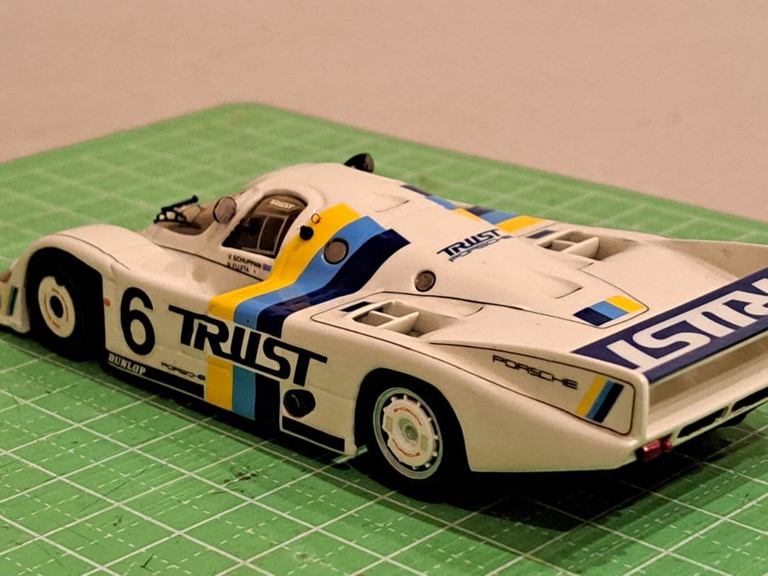 AMR 1/43 TRUST ポルシェ956 完成品