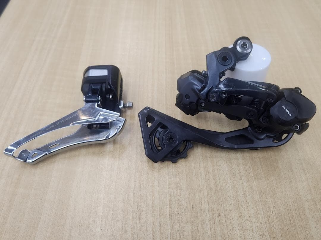 中古シマノDi2アルテグラ　RD-RX805-GS、　FD-R8050