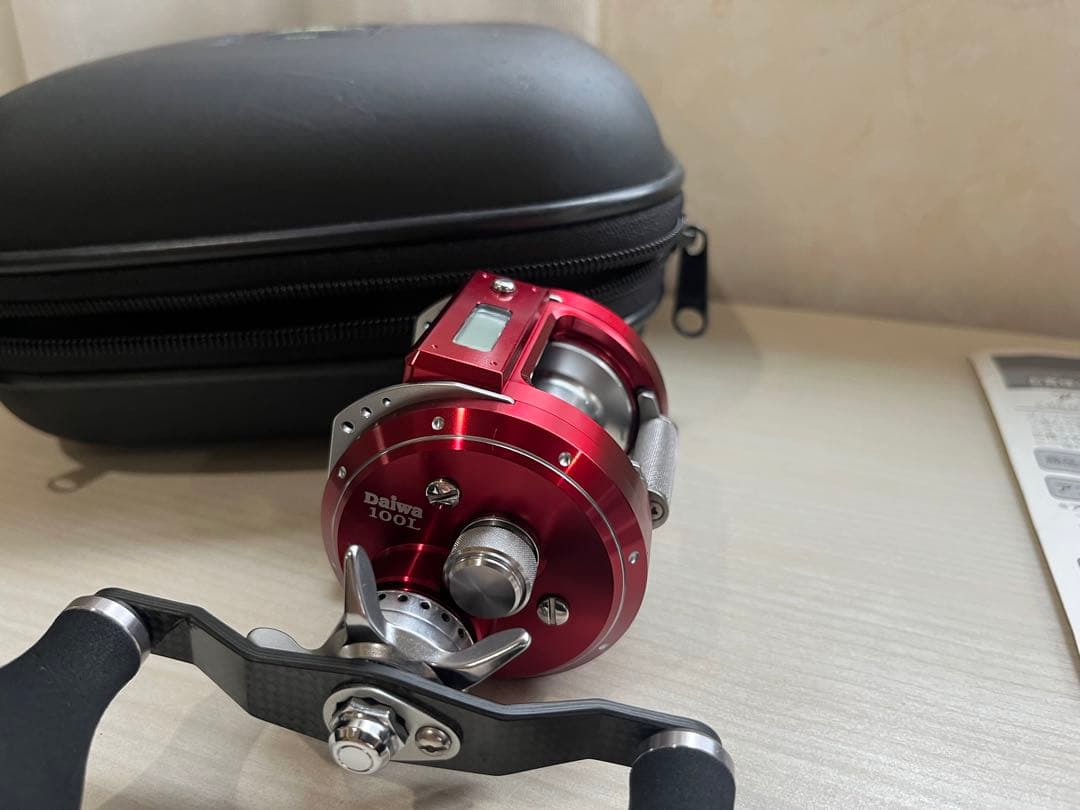 ★☆ダイワ ミリオネア ICV 100L 50thエディション 新品同様