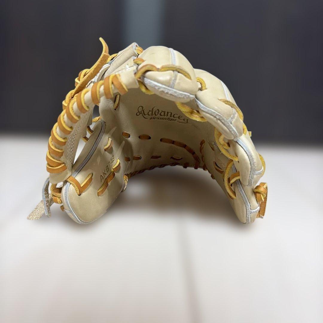 美品　SSK 硬式用 グローブ（グラブ） 内野手用　プロエッジ アドヴァンスド