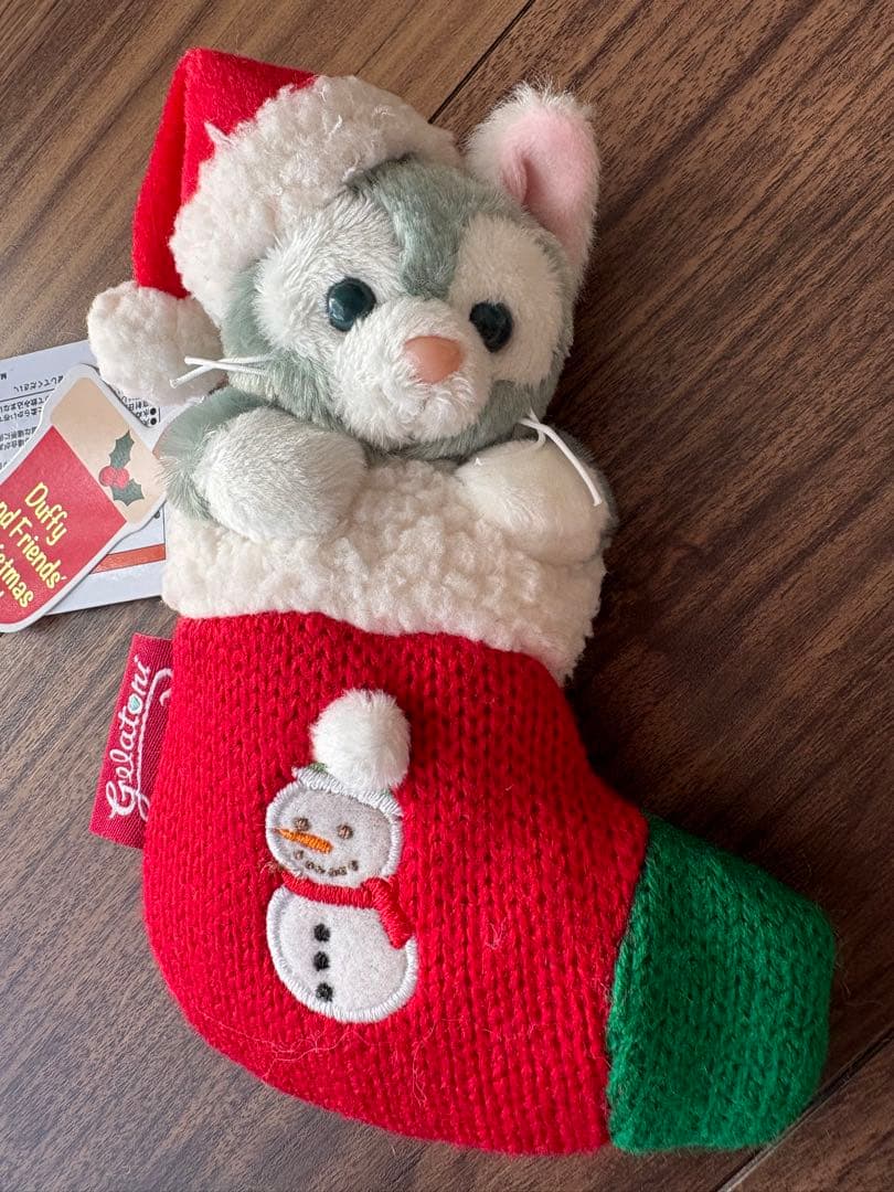 【新品】ディズニーシー　2021年クリスマス ぬいぐるみバッジ　4点セット