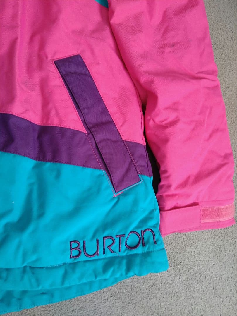 BURTON　 QUICKSILVER 子ども用スノーボード上下ウェアセット