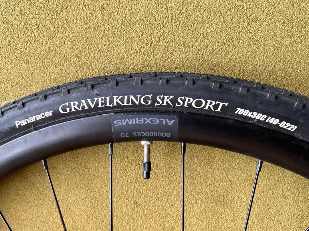 ALEXRIMS BOONDOCKS 7D 前後セット グラベルキングタイヤ付