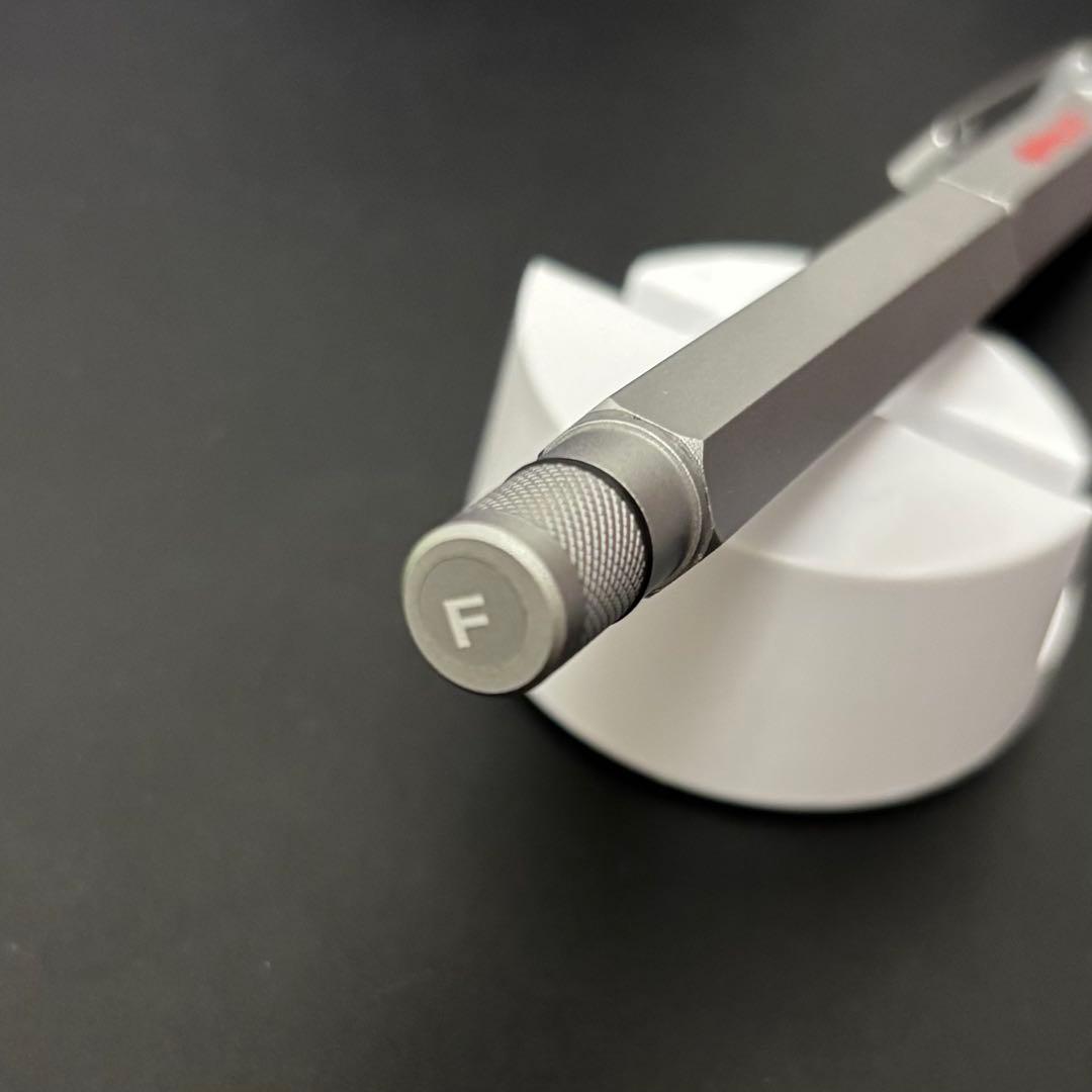 ロットリング 600 シルバー 万年筆 Fニブ