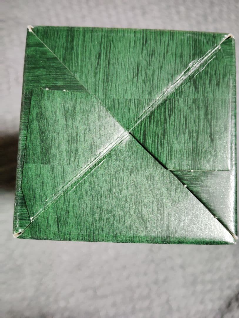 【化粧箱のみ】サントリー 白州 18年 700ml