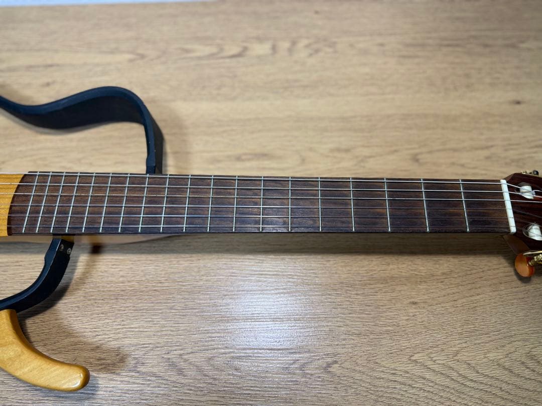 ヤマハ サイレントギター SLG-100N（おまけ付）