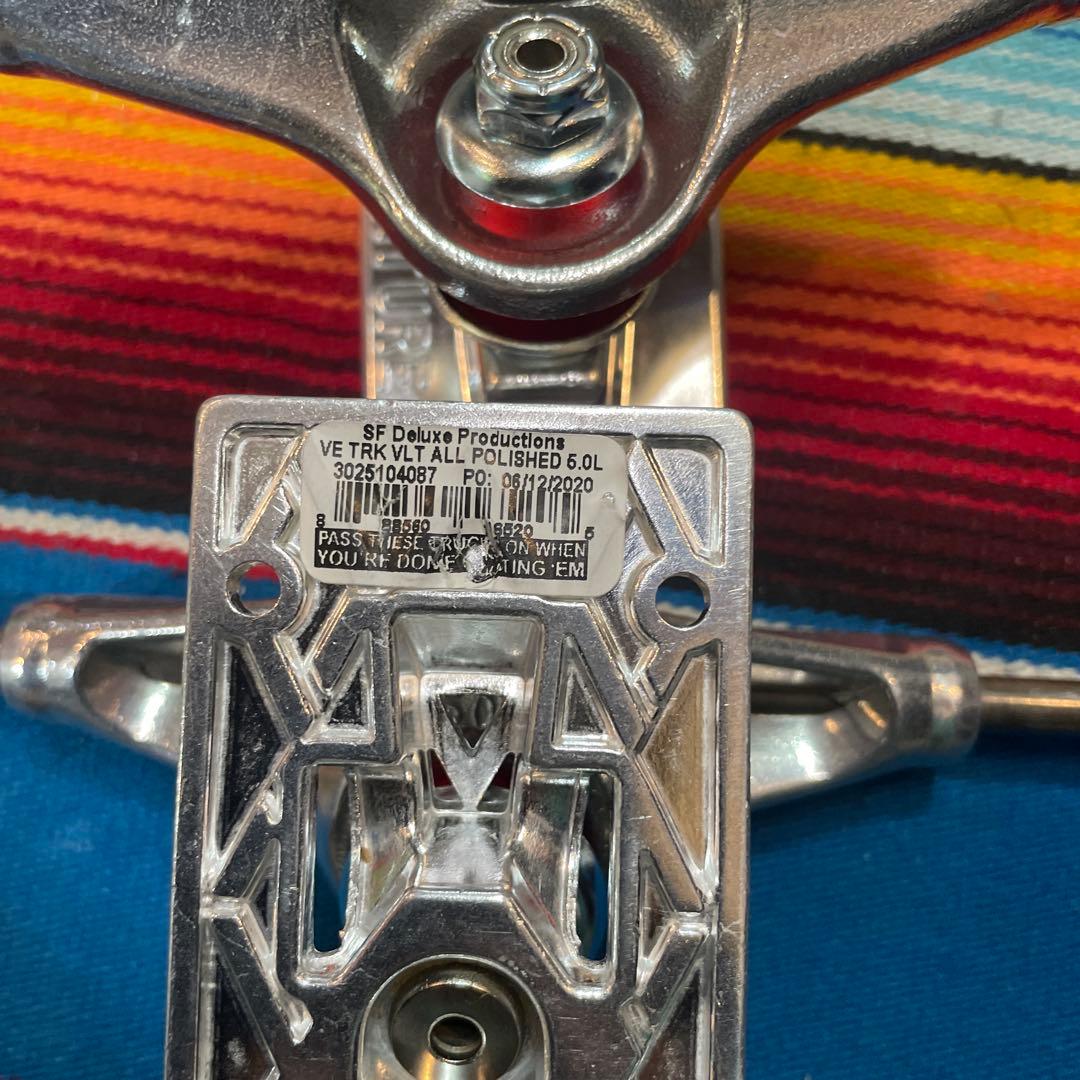 ベンチャーventure スケボートラック5.0LOW 軽量モデル