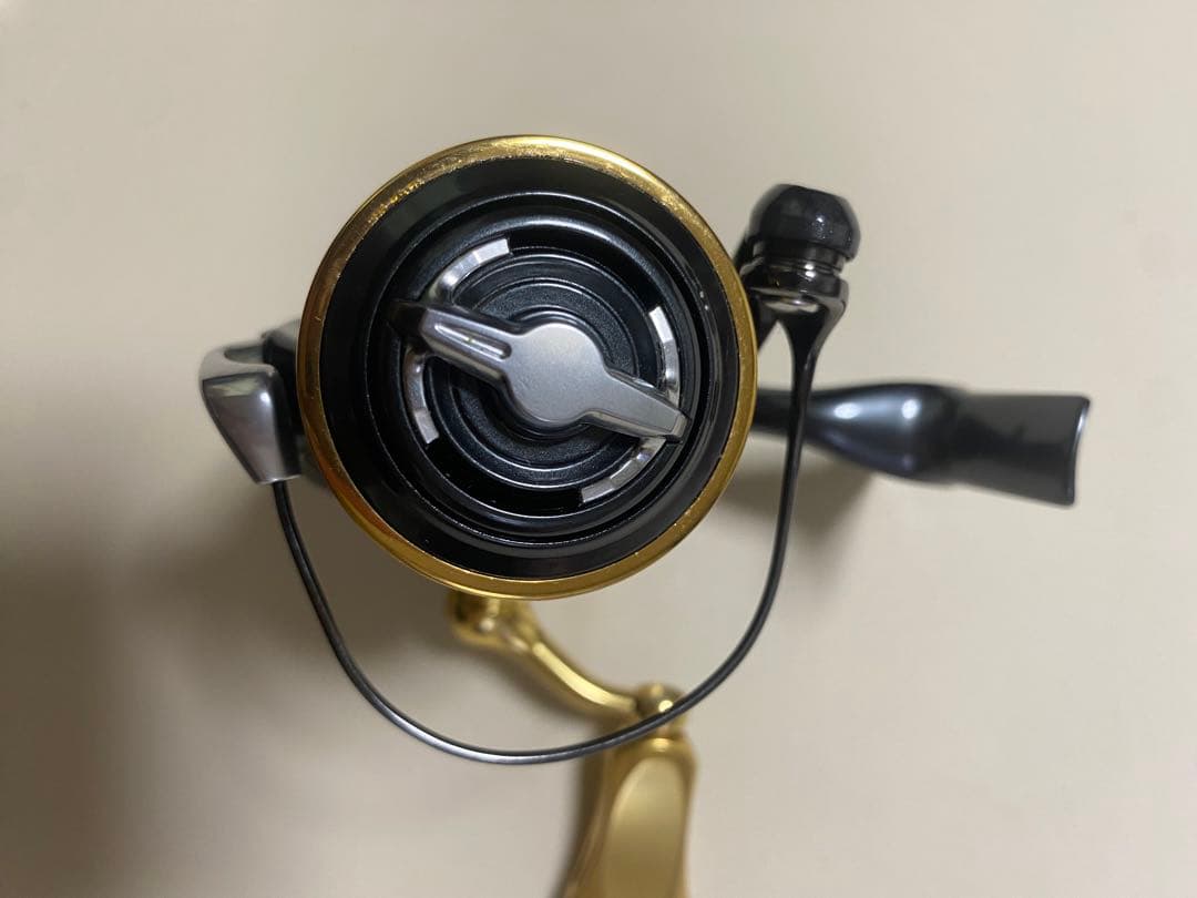 シマノ 13 ヴァンキッシュ リミテッドエディション C2000HGS