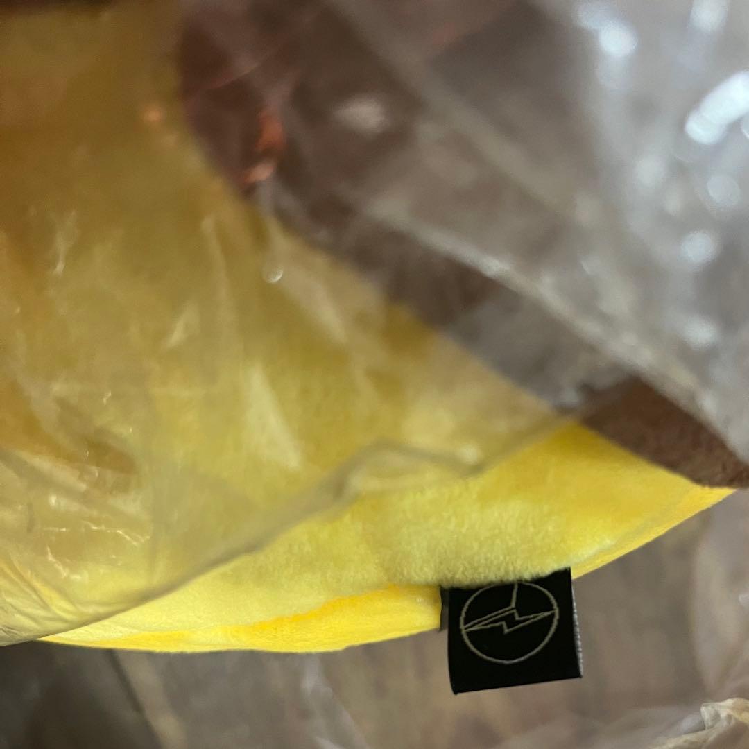 【海外限定品】fragment﻿ pokemon ピカチュウ ぬいぐるみ