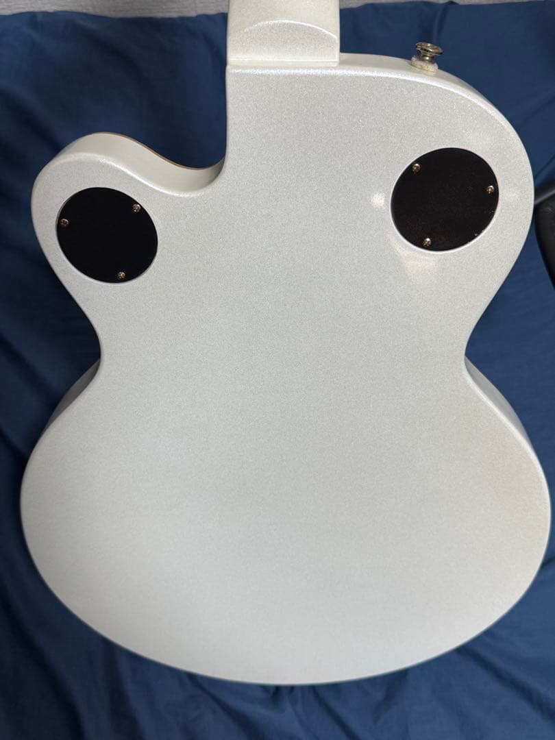 ギター Epiphone WILDKAT e Pearl White