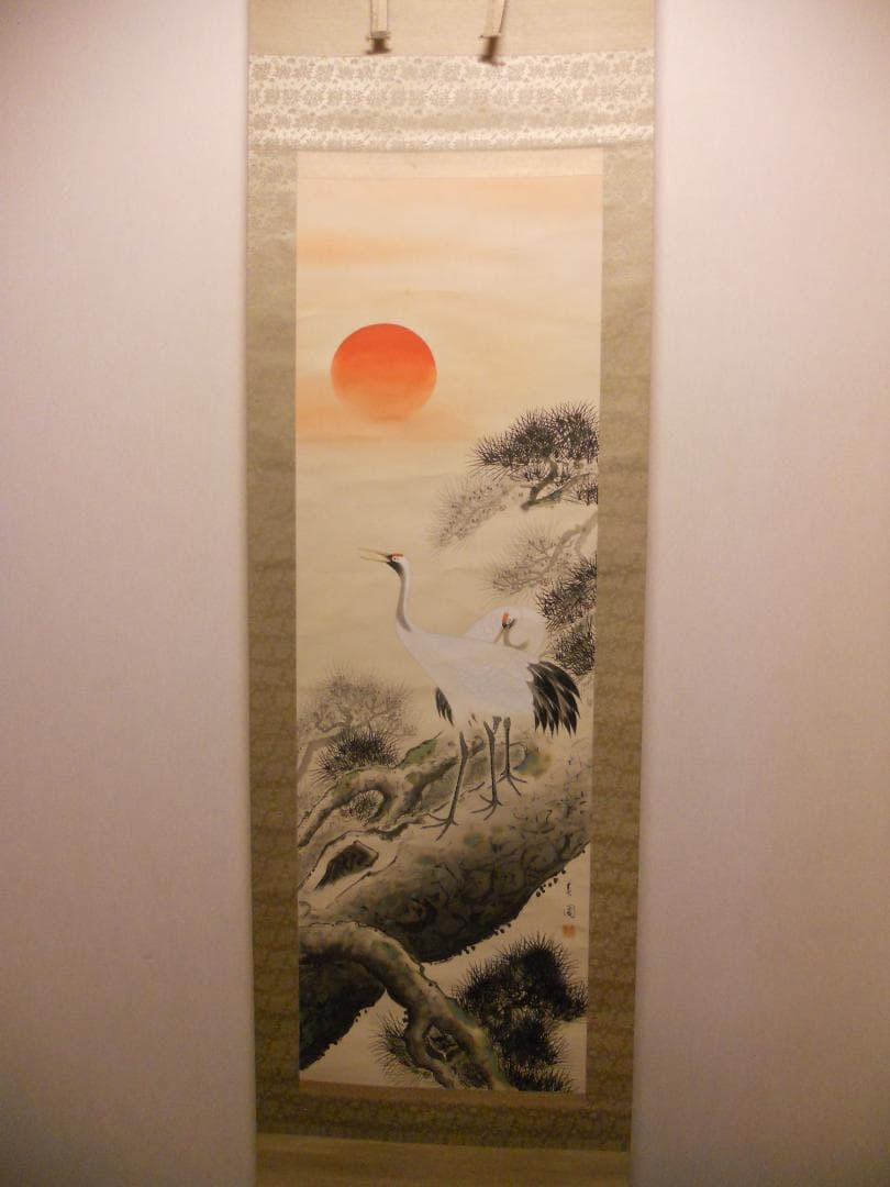 掛け軸 梅津春圃 老松双鶴 絹本 希少 軸装 茶道具 掛軸 美品 です。