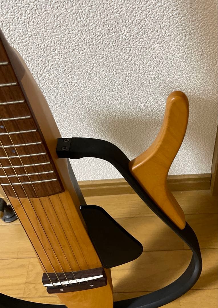 ヤマハ　SLG100S サイレントギター
