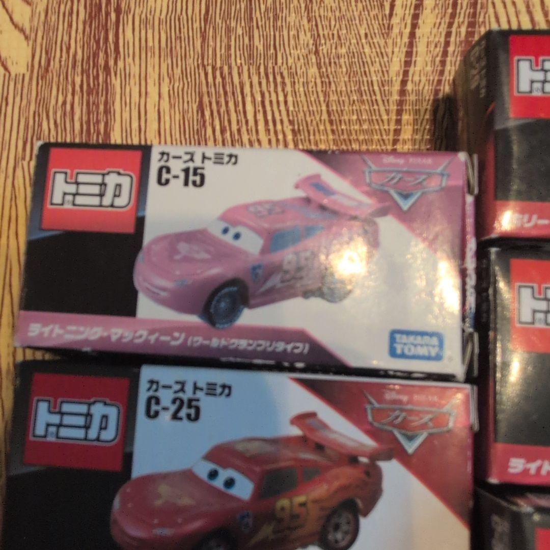 カーズ　トミカ