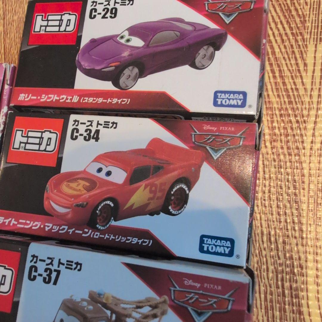 カーズ　トミカ