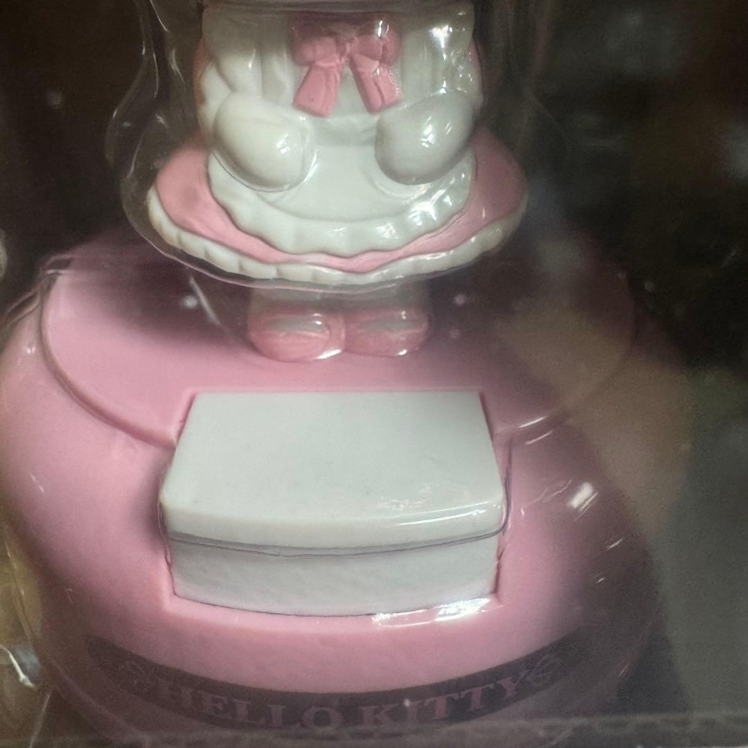 希少　メイド ハローキティ おじぎ　 アクションライト　フィギュア型　2007年