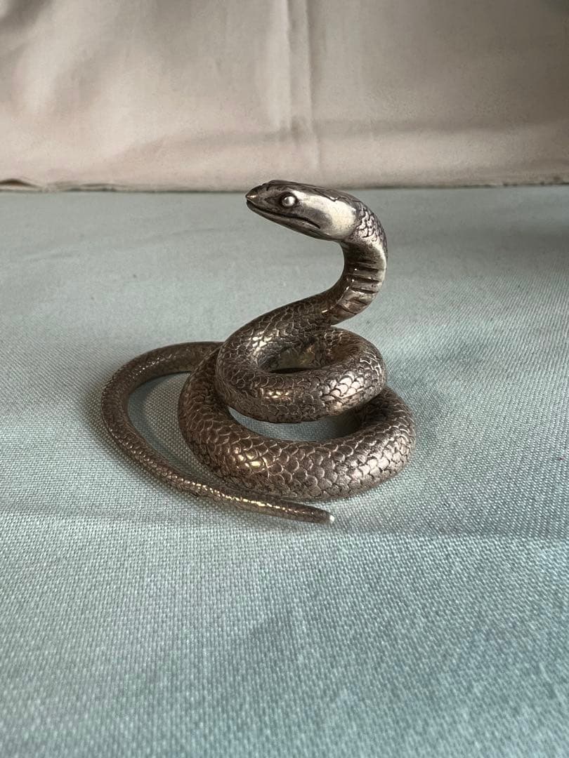 純銀 蛇 置物 61.1g 康德三年紫雲閣