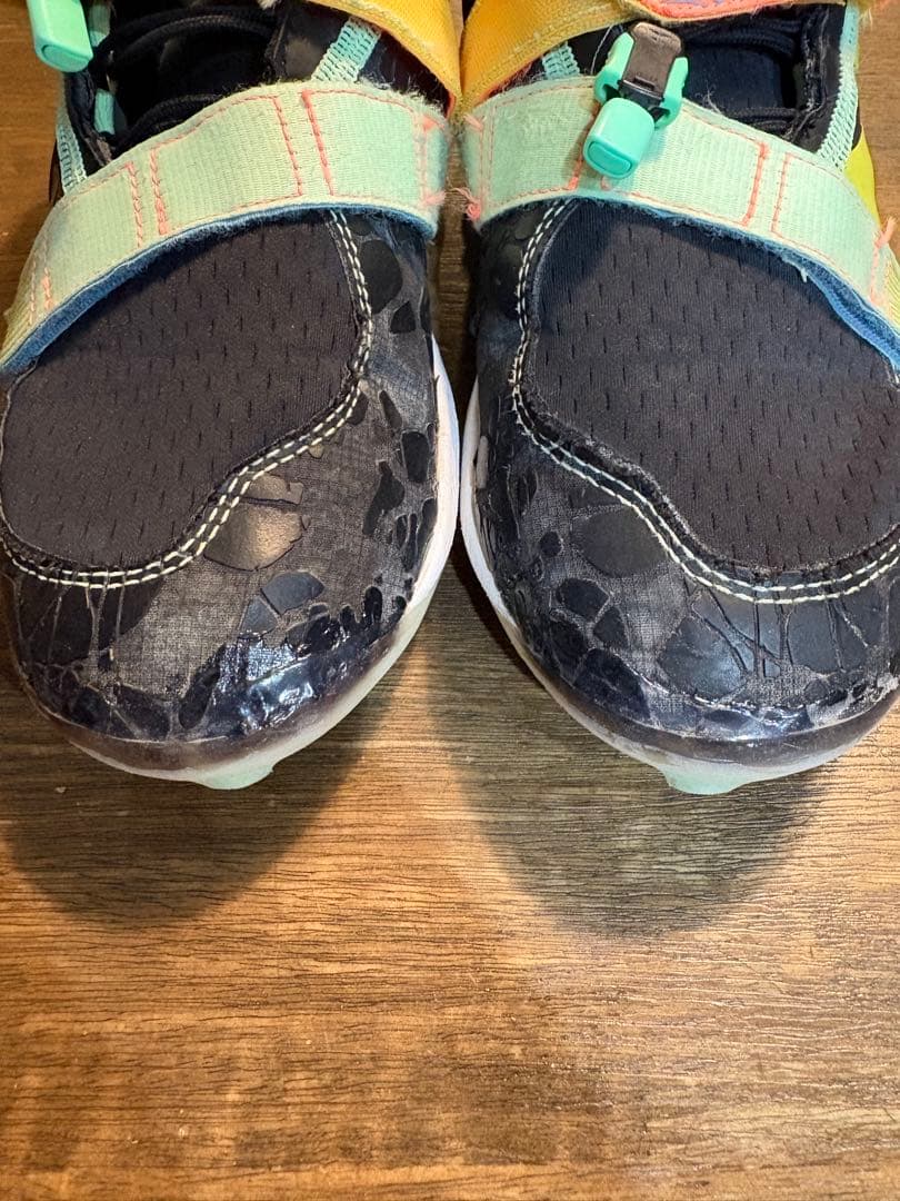 野球　スパイク25センチ