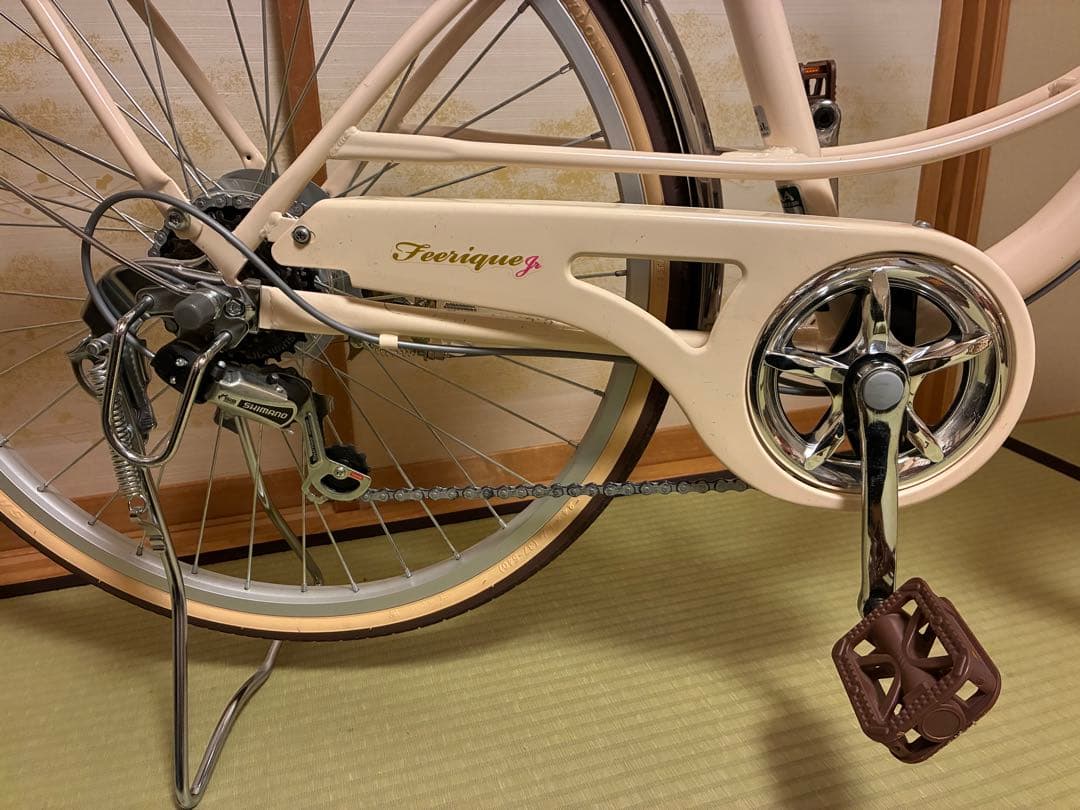 【引取限定】ガールズ自転車 24インチ 6段変速