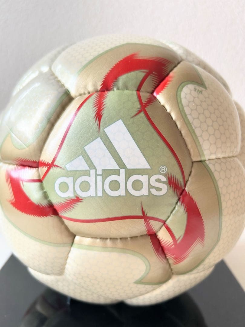 adidas FIFA 日韓ワールドカップ サッカーボール 公式球