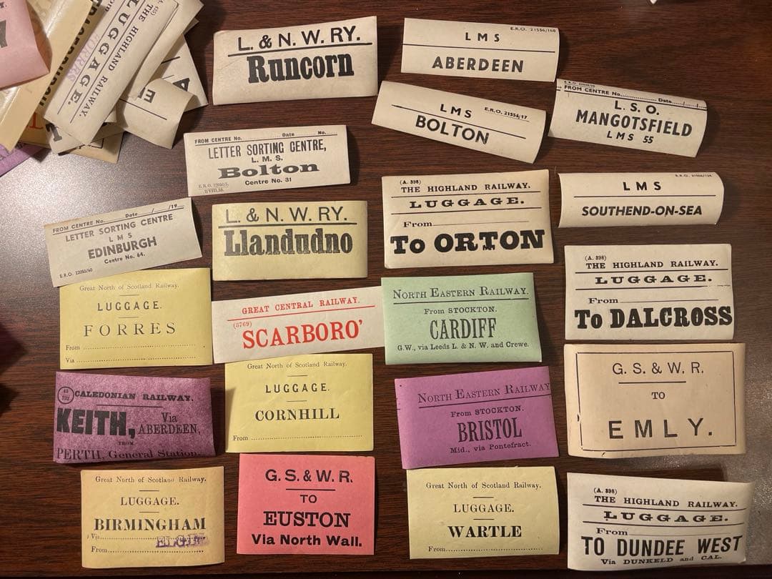 海外　鉄道荷物札　レアな水のりタイプ　30枚 ヴィンテージ　チケット