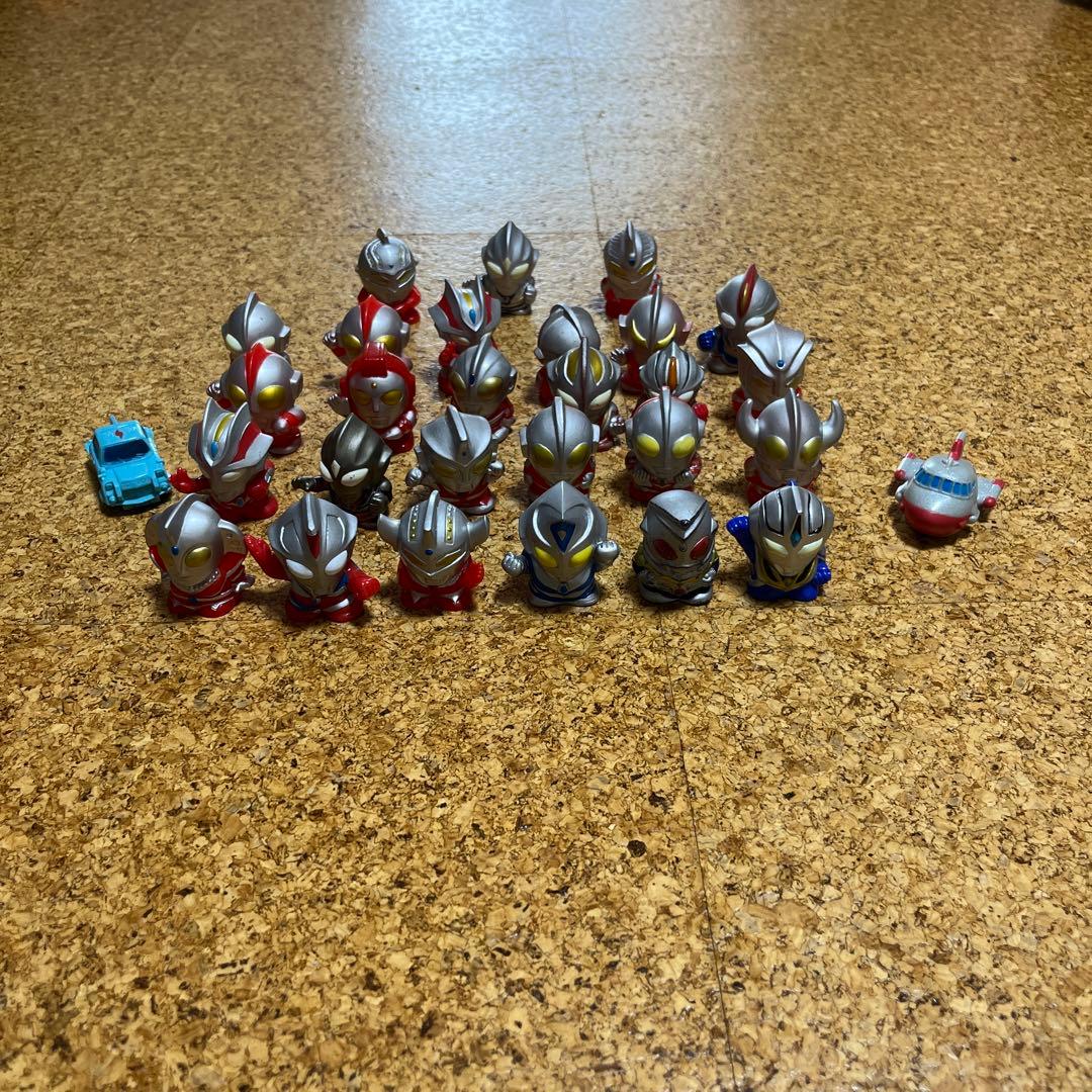 ウルトラマン　指人形