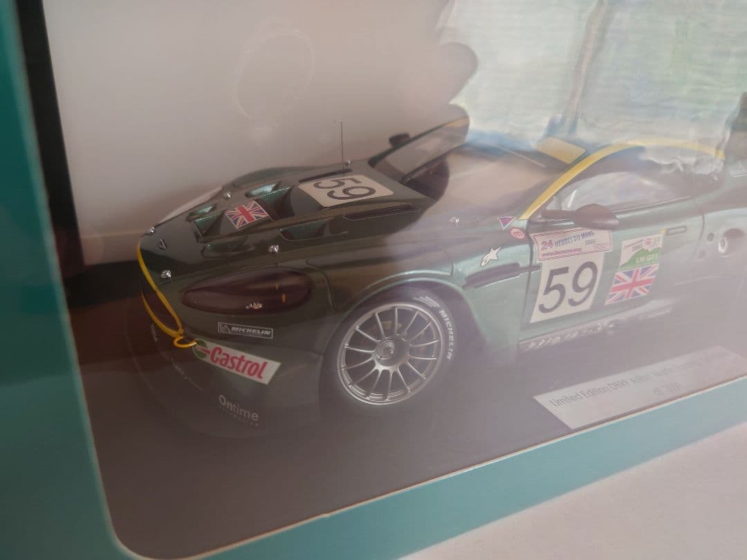 【新品・未開封】オートアート ASTON MARTIN RACING DBR9