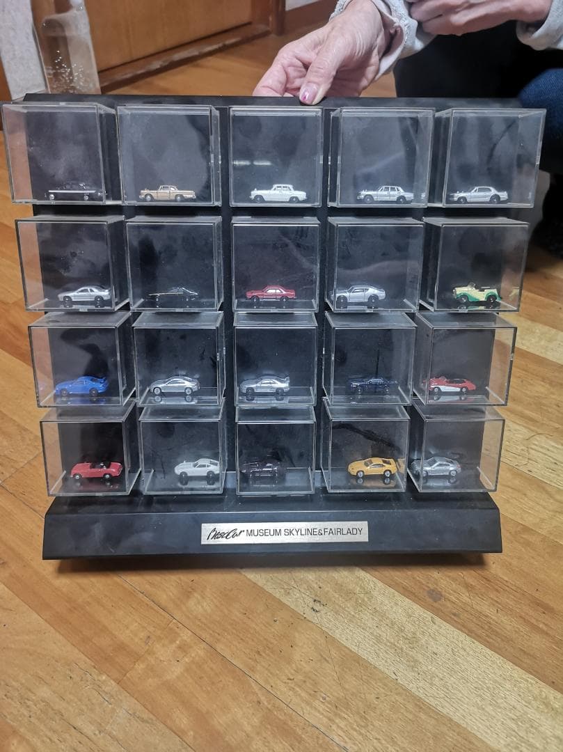 非売品 希少 ベストカー スカイライン & フェアレディ 20種 ミニカー