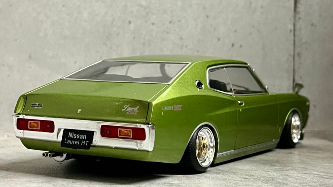 国産名車 1/24 日産 ローレル カスタム ガレージ ジオラマ ZⅡ ミニカー