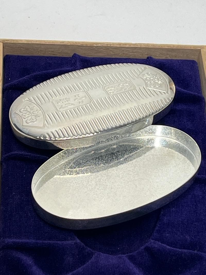 純銀 小判型 楊枝入 小物入れ　徳力本店謹製　62.1ｇ