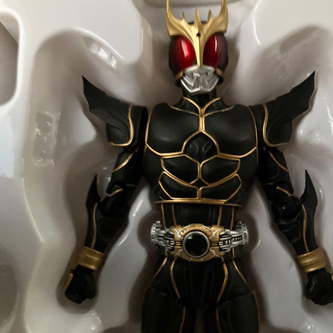 S.H.Figuarts真骨彫 仮面ライダークウガ アルティメットフォーム