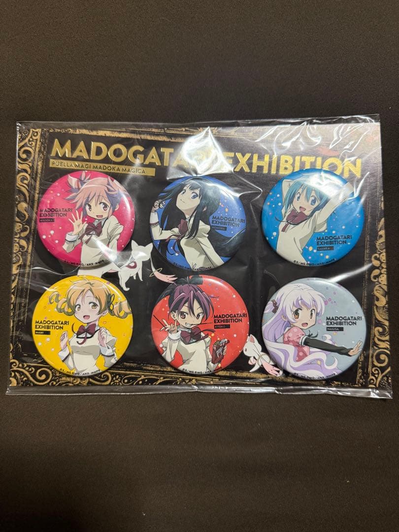 MADOGATARI展 缶バッジ　まどか☆マギカ　物語シリーズ　セット