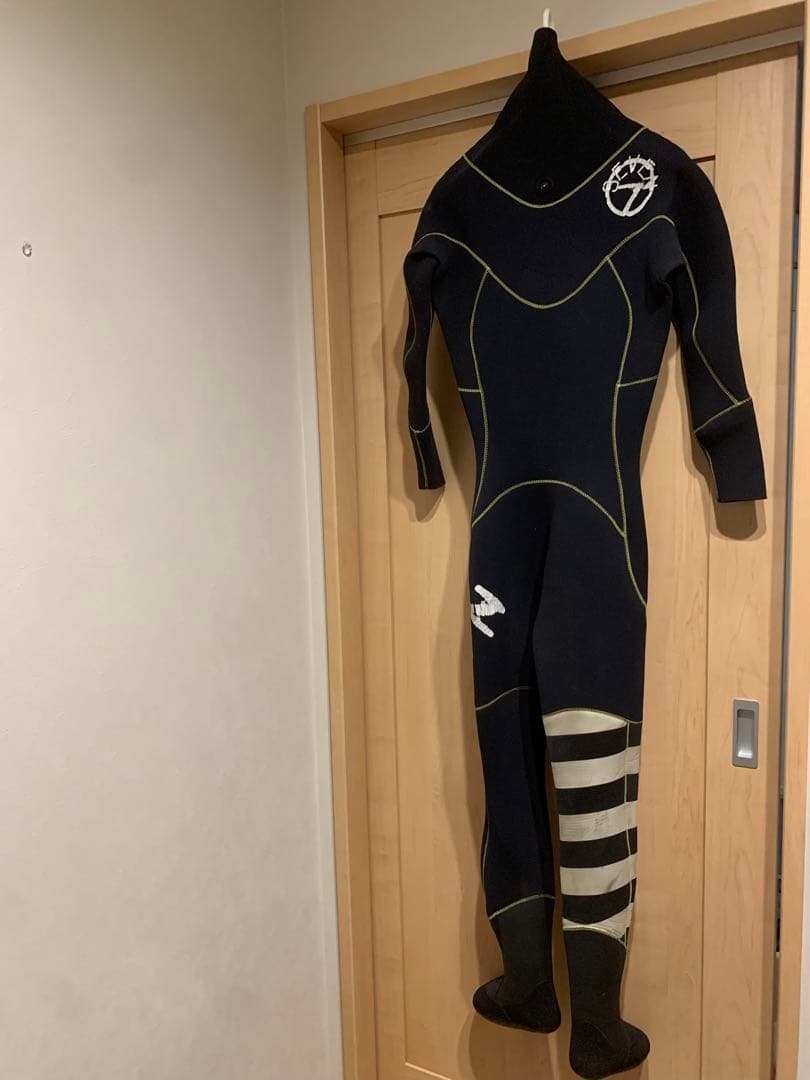 SEVEN セブン ドライスーツ ML