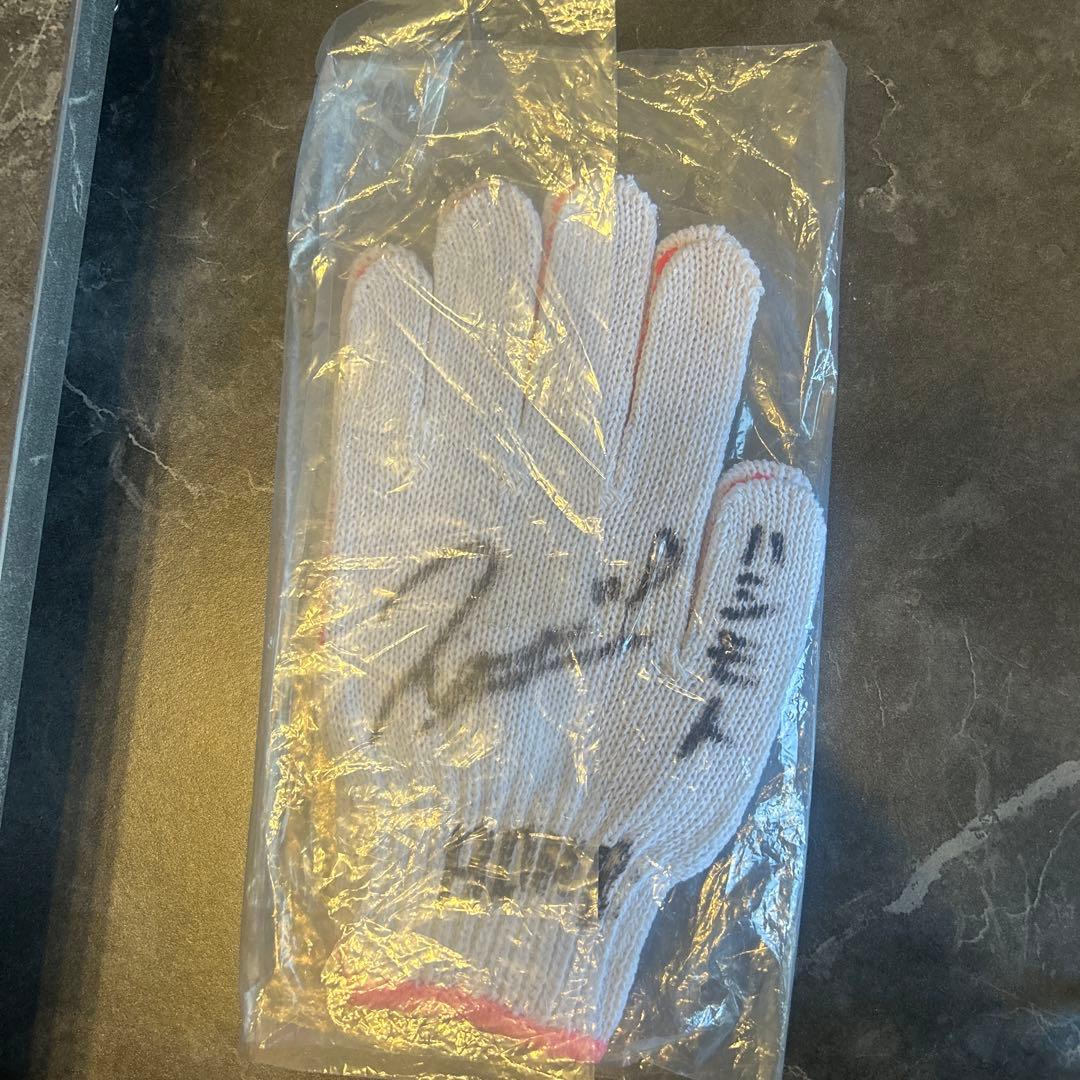 橋本奈々未サイン入りグッズ