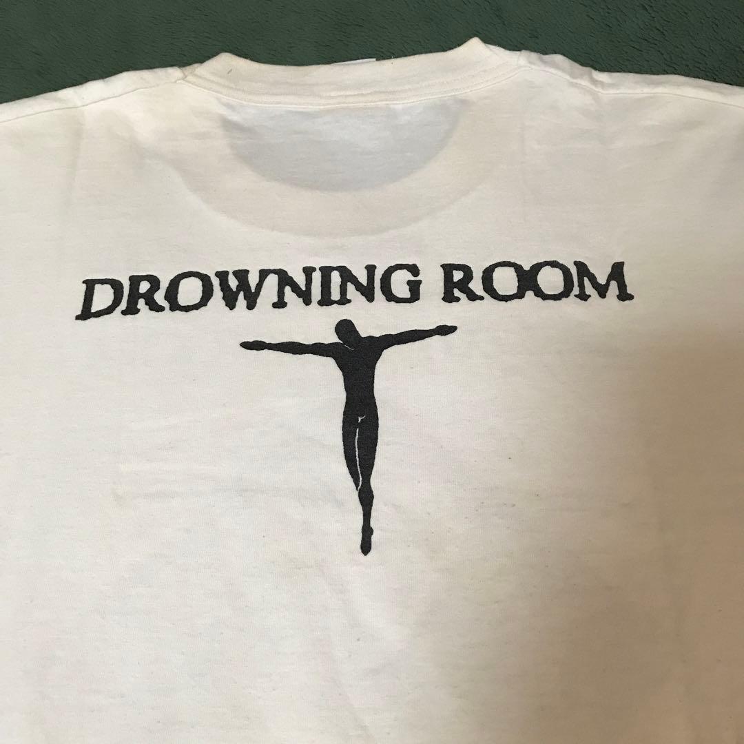 ミュージシャン DROWNING ROOM
