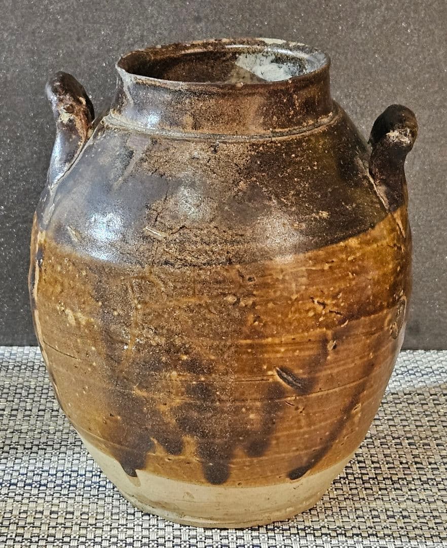 中国古陶磁器　古玩　宋時代　磁州窯系　 褐釉　双耳　胴継ぎ　壺　花入れ　伝世箱付
