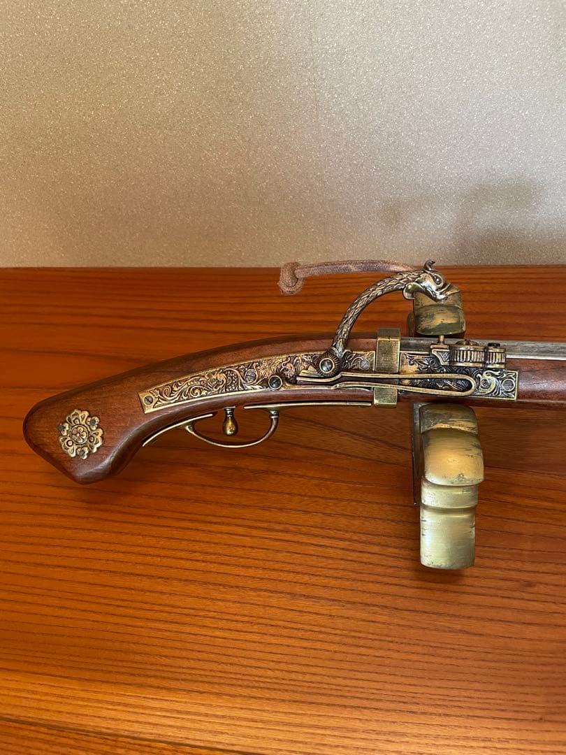 ★火縄銃（置き台付き） デニックス/Denix 模造銃(装飾品) 種子島