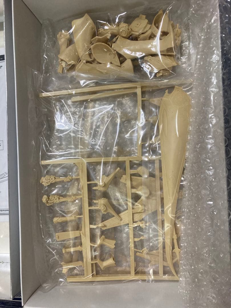 VOLKS ファイブスター物語SAV 1/100 ルミナス・ミラージュ／フル装備